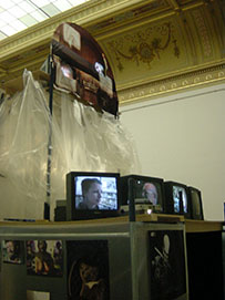 “Much to much” izložba fotografija, Pokop grofa Orgaza, video-instalacija,  s D.Friščićem I F.Rogićem) Umjetnićki paviljon, Zagreb, 2003.