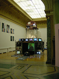 “Much to much” izložba fotografija, Pokop grofa Orgaza, video-instalacija,  s D.Friščićem I F.Rogićem) Umjetnićki paviljon, Zagreb, 2003.