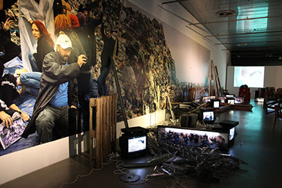 Brod luđaka, Davor Mezak, Danko Friščić, video instalacija, MSU, No galerija, 2014.